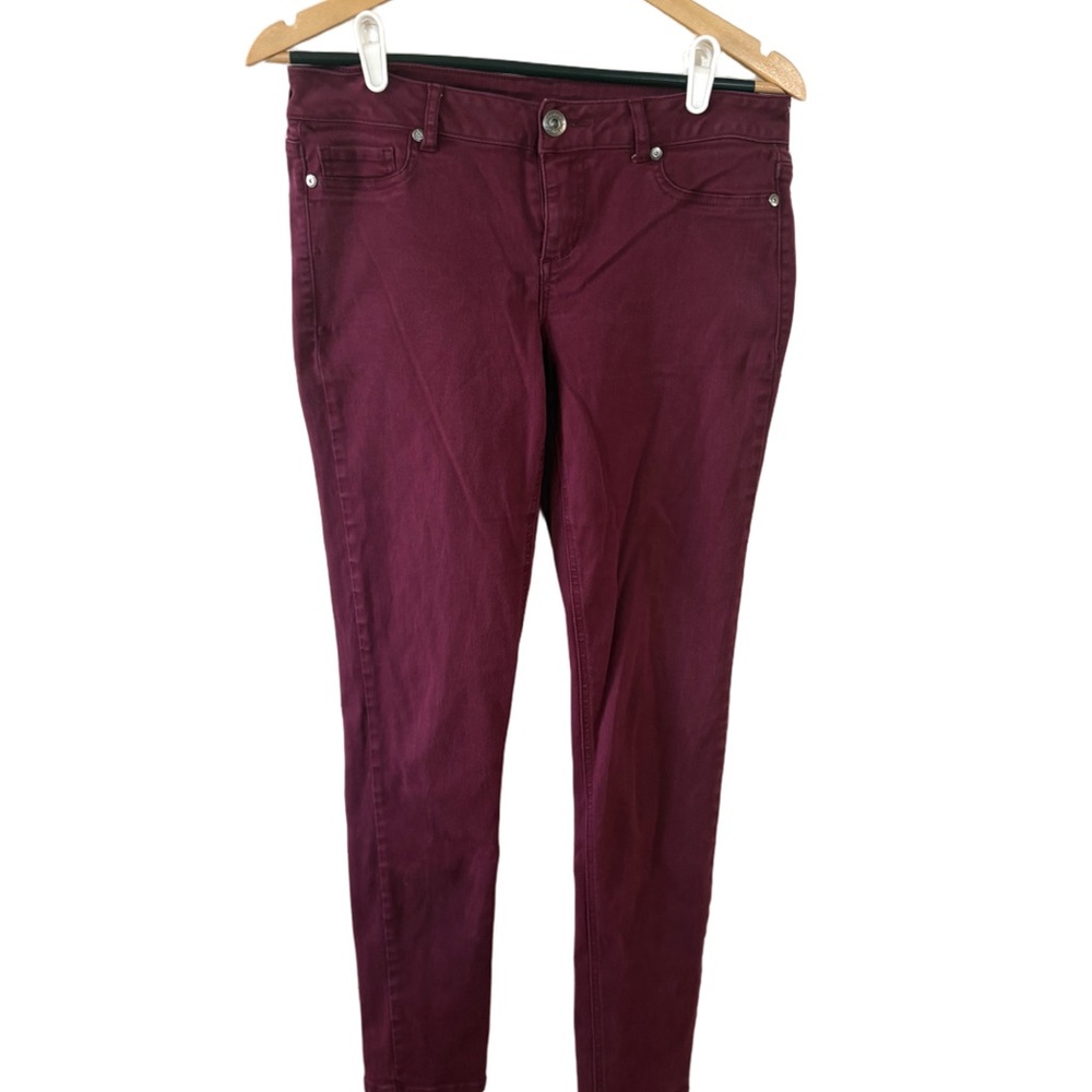 Maurices Plum Skinny Jeans | Size M-R | Stretch Denim | Dark Burgundy